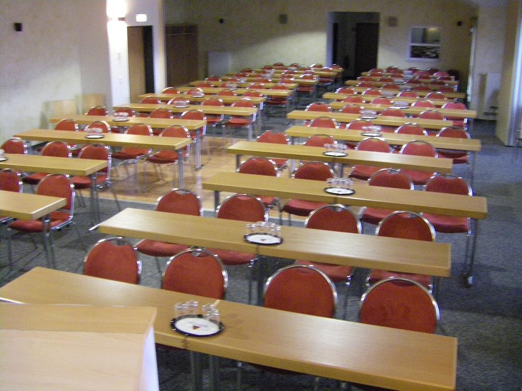 Euroville Jugend- Und Sporthotel Naumburg  Luaran gambar