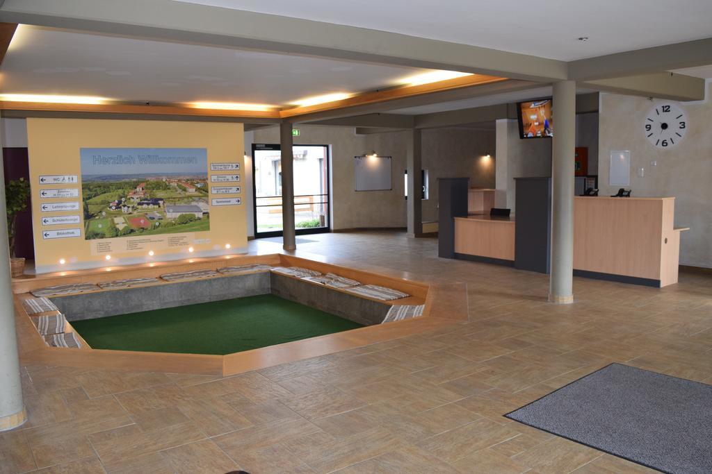 Euroville Jugend- Und Sporthotel Naumburg  Luaran gambar