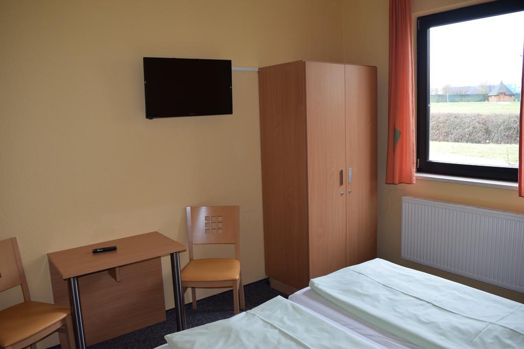 Euroville Jugend- Und Sporthotel Naumburg  Luaran gambar
