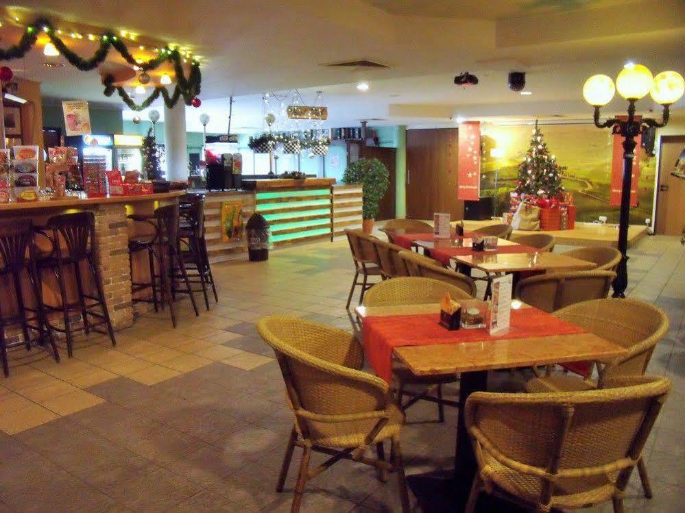 Euroville Jugend- Und Sporthotel Naumburg  Luaran gambar